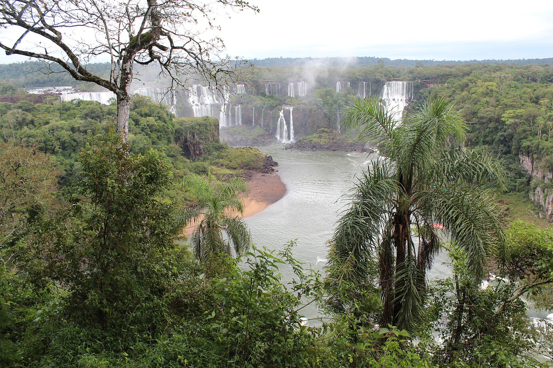 Iguazú Falls, Paraná, Brazil / Misiones, Argentina border