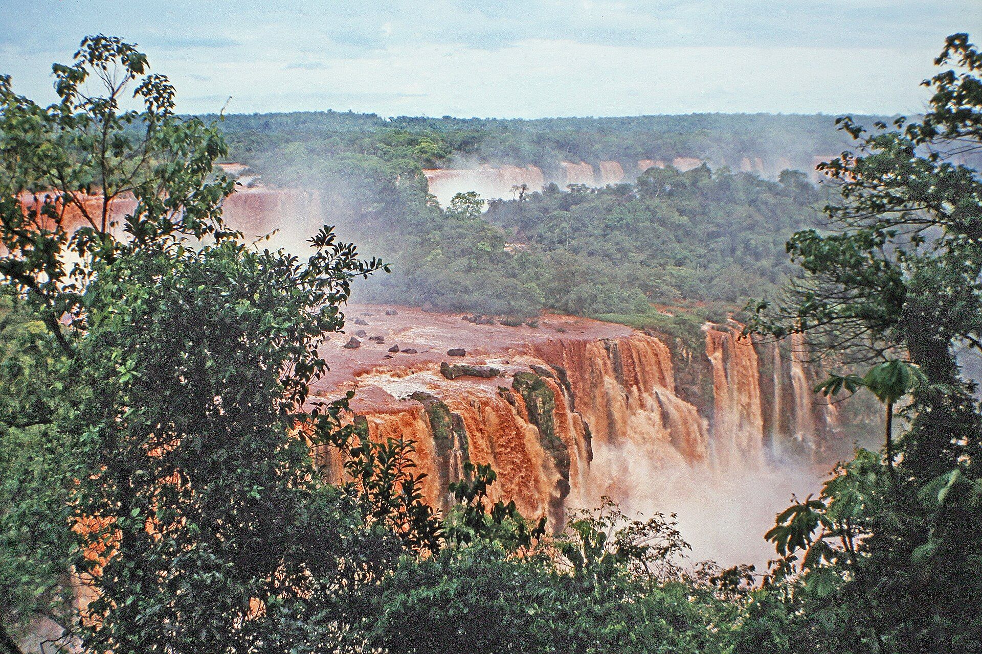 Iguazú Falls, Paraná, Brazil / Misiones, Argentina border