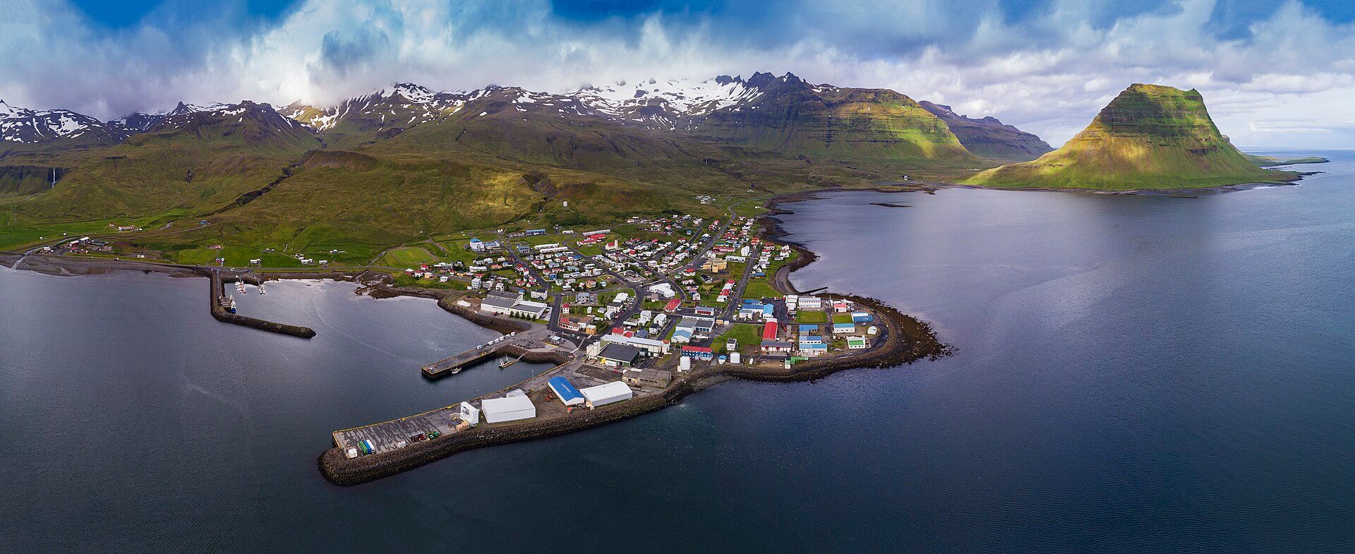 Kirkjufell, Grundarfjörður, Snæfellsnes Peninsula, West Iceland