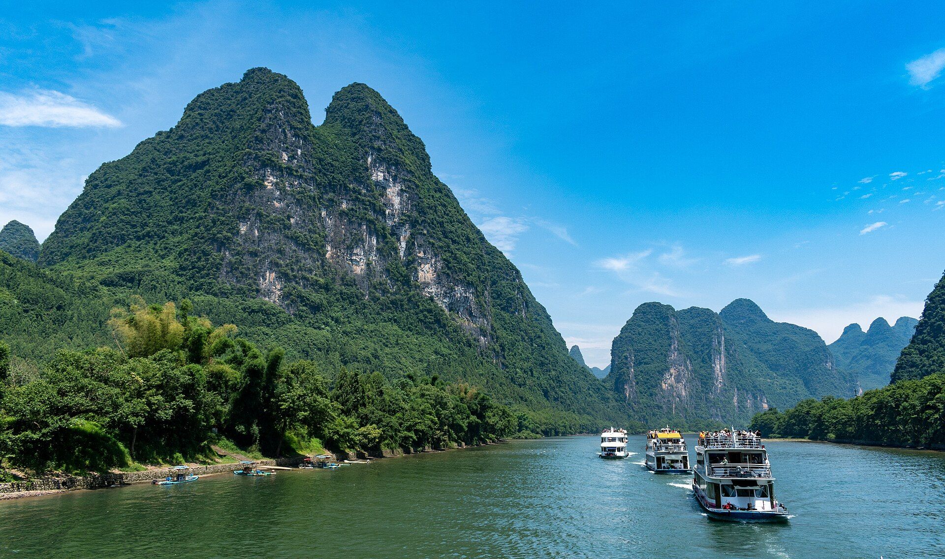 The Li River, Guilin to Yangshuo, Guangxi, Southern China