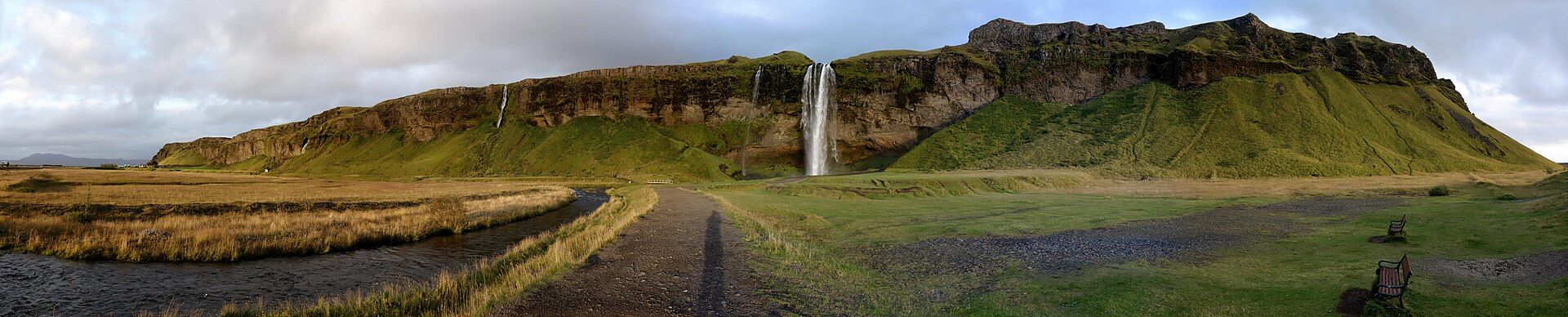 Seljalandsfoss, Seljaland, South Iceland