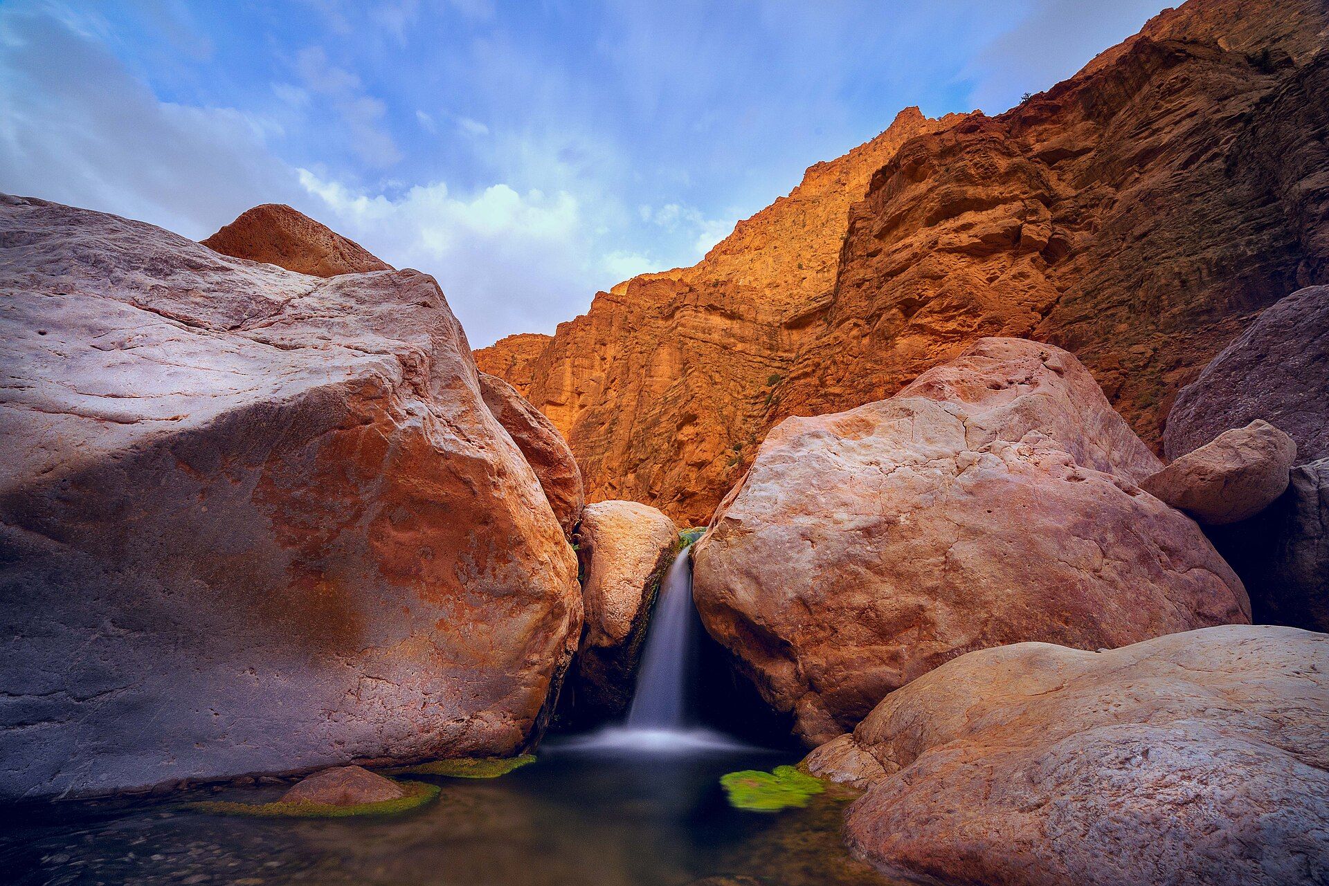 Todra Gorge, Near Tinghir, Drâa-Tafilalet, High Atlas, Morocco