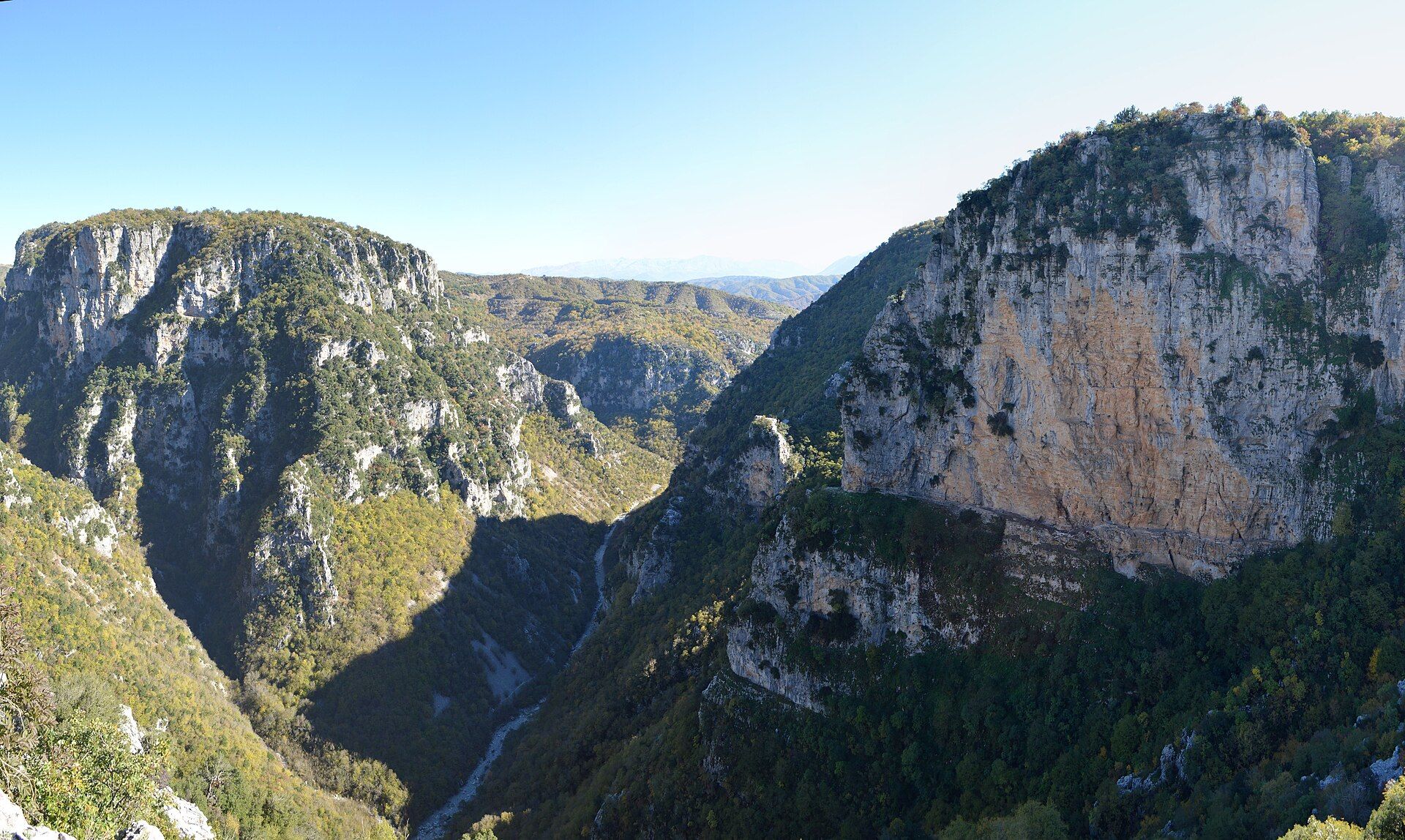 Vikos Gorge, Zagori, Pindus Mountains, Epirus, Greece